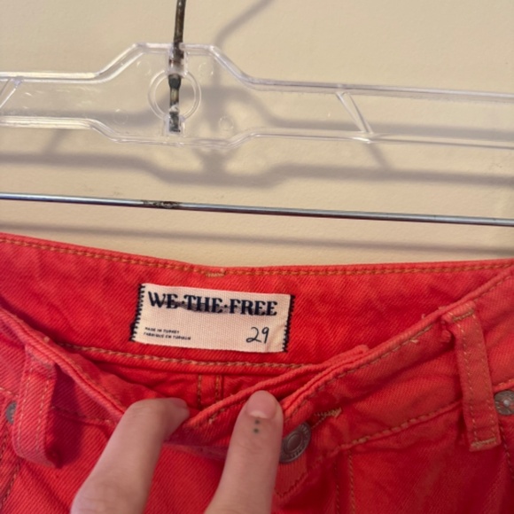 NWT FREE PEOPLE WATERFALLS BAGGY WIDE LEG DENIM JEANS - SIZE 29 - Picture 10 of 11